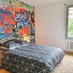 Le Corneille T2 - Parking Gratuit , Toulouse France